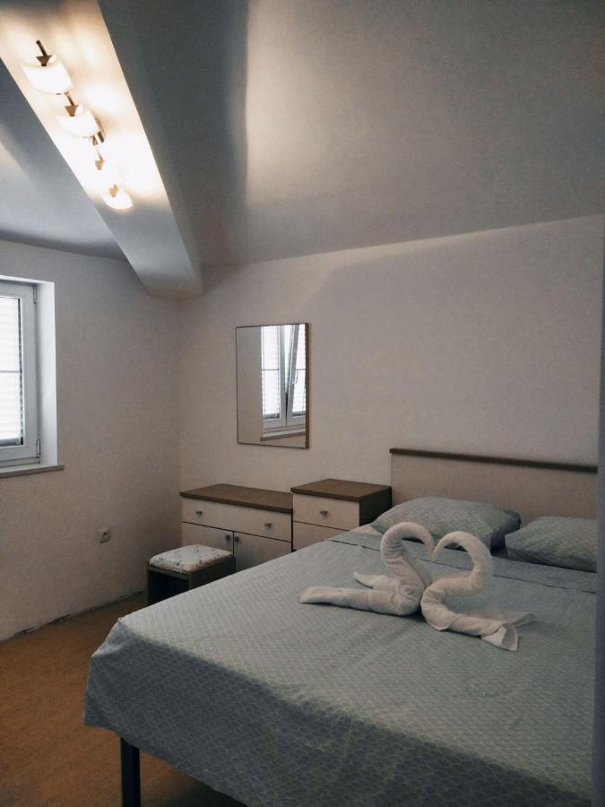 Gecko Apartment Рийека Екстериор снимка