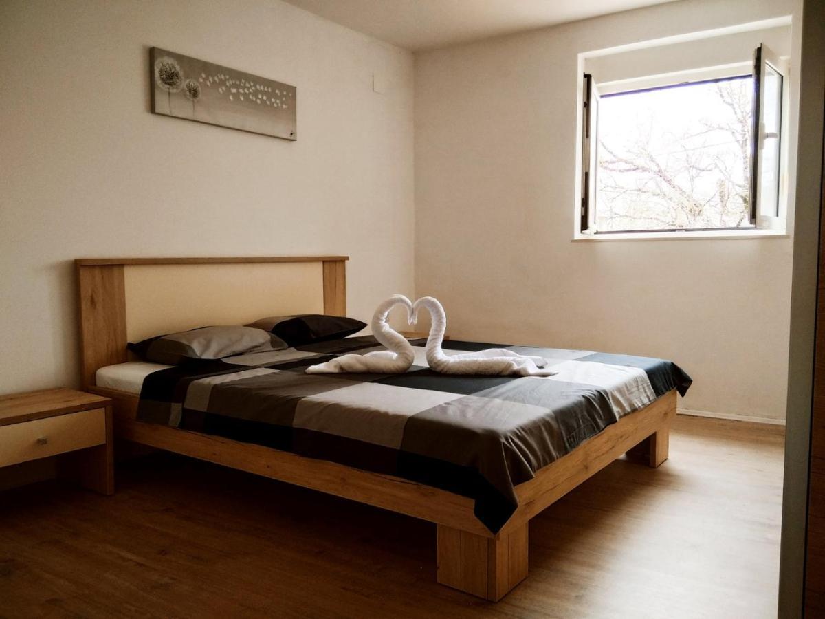 Gecko Apartment Рийека Екстериор снимка
